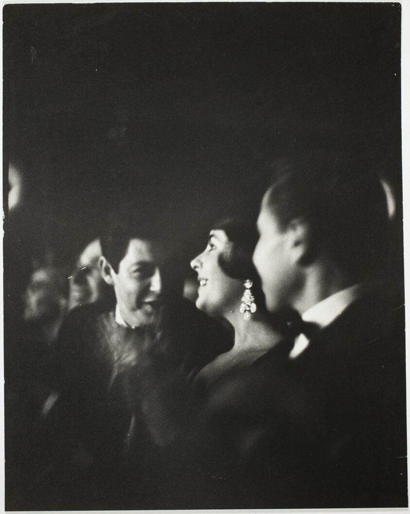 Art Shay. Liz Enjoying Smell-O-Vision with Husband Eddie Fisher, Chicago.