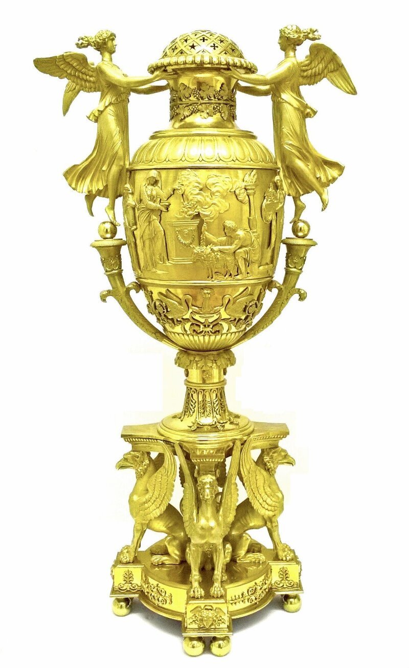 Claude Galle, Perfume burner: lư xông hương đồng đúc mạ vàng hai màu, cao gần một mét, Paris khoảng 1800 đến 1810