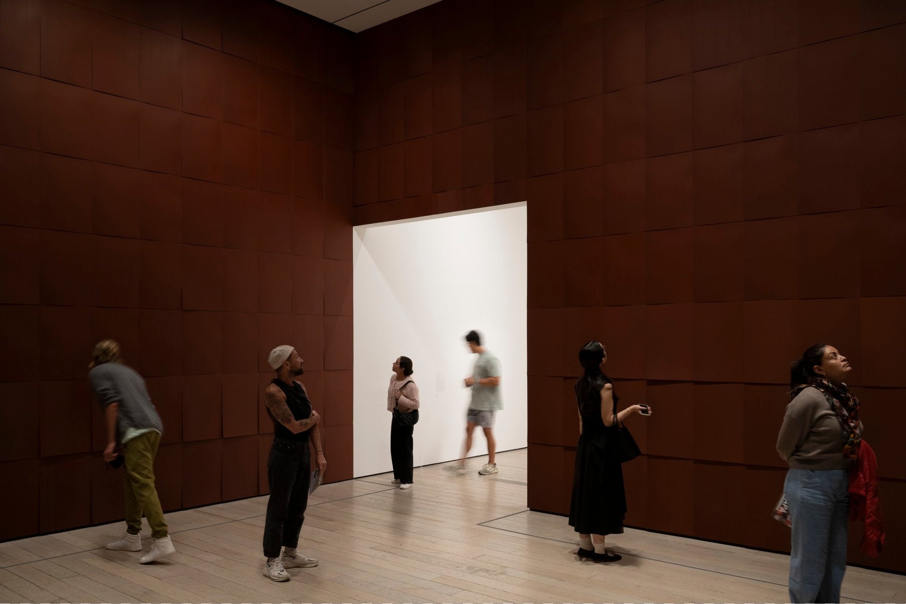 Ed Ruscha, Chocolate Room: four walls covered in brown chocolate silkscreened sheets, overlapping like shingles