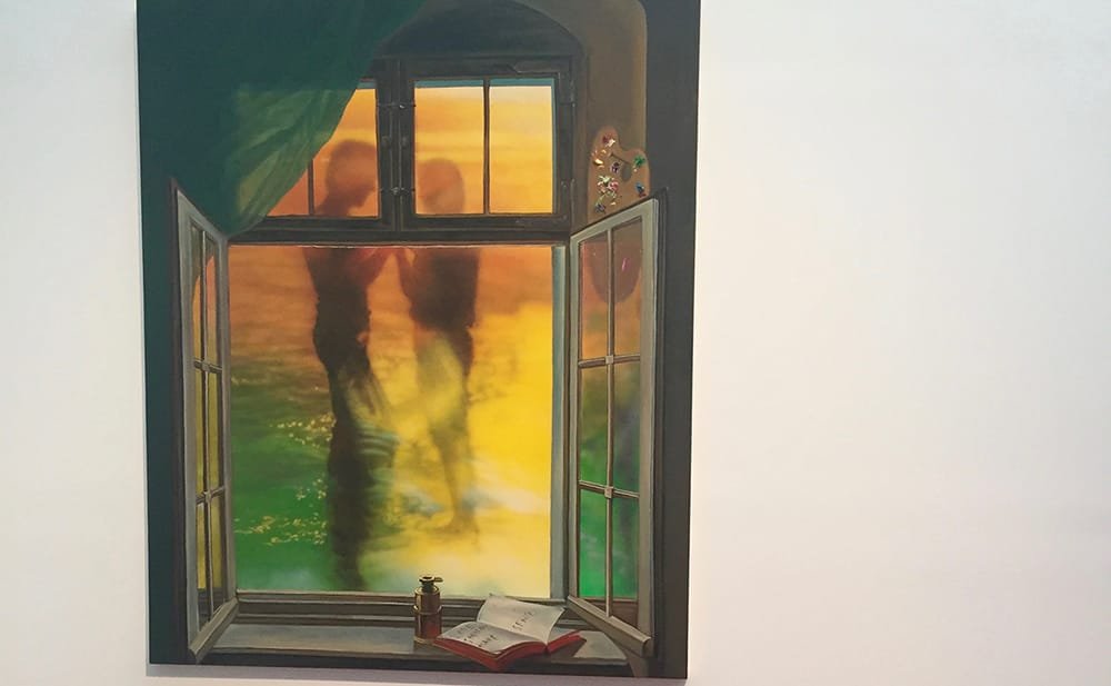 Friedrich Kunath, Frutti di Mare tại Blum & Poe: bức tranh Love Shouldn't Make Sense cạnh một cụm chai nước hoa