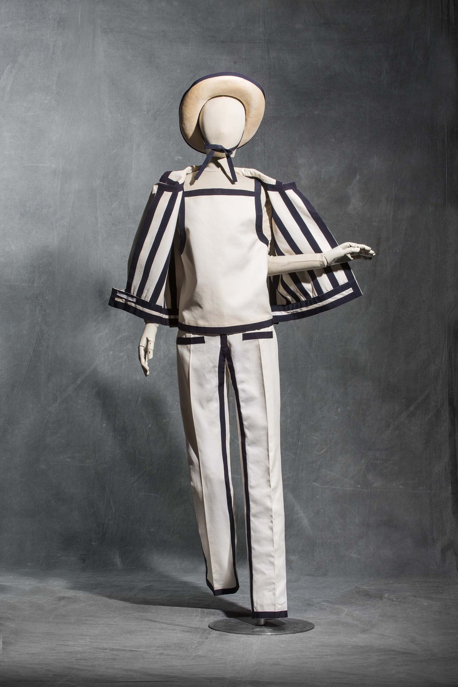 Tenue correcte exigée at the Musée des Arts Décoratifs: once scandalous garments on display