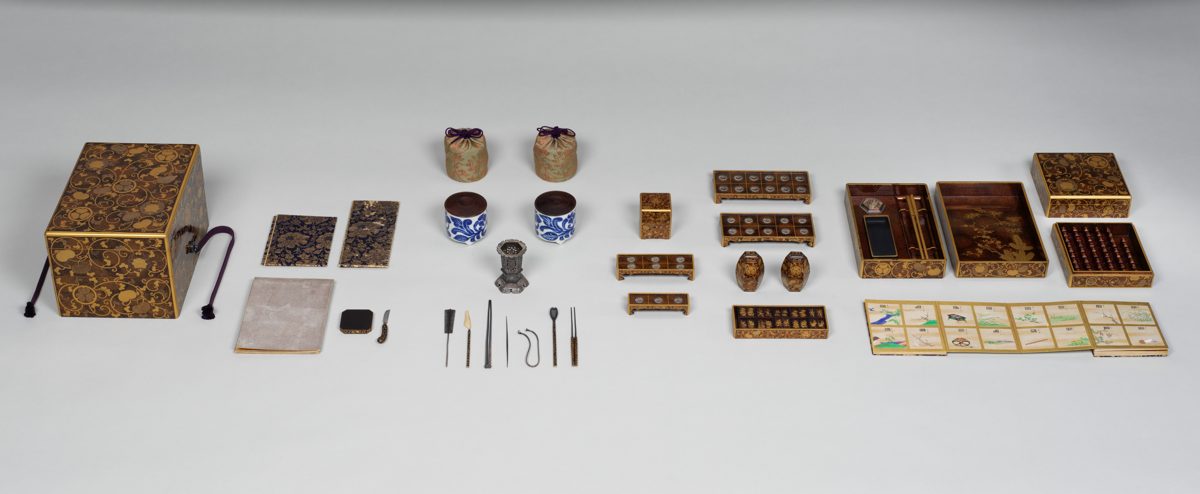Nhật Bản, thời Edo. Ten-round incense game set.