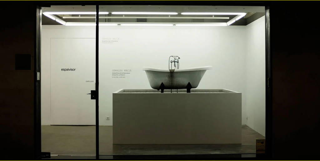 Oswaldo Maciá – Under the Horizon (2016)