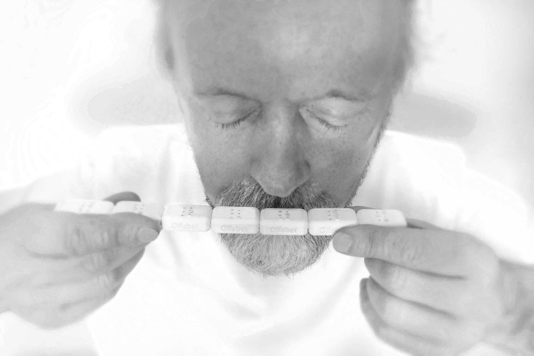 Peter de Cupere, Olfabet: an alphabet of smells, each letter matched to a scent molecule