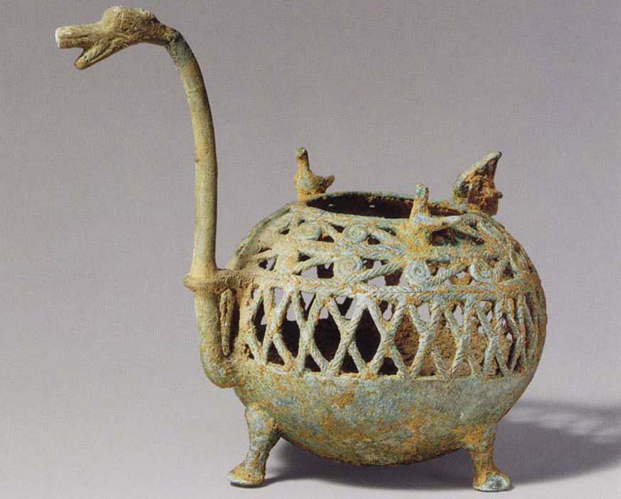 Không rõ tác giả, Việt Nam. Incense Burner with Dragon Spout.